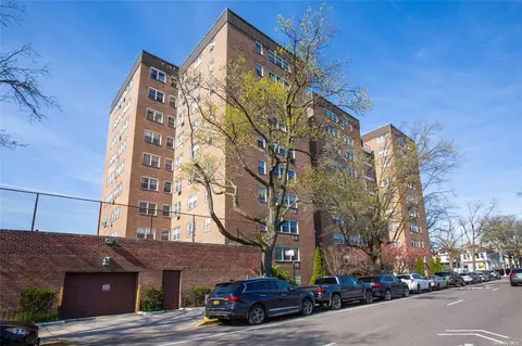90-59 56th Ave #9K, Elmhurst, NY 11373
