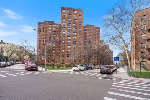 99-72 66th Rd #7L, Rego Park, NY 11374