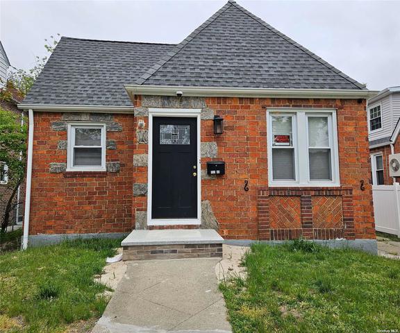 131-48 230 St, Laurelton, NY 11413