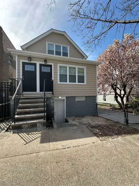 1117 Revere Ave, Bronx, NY 10465
