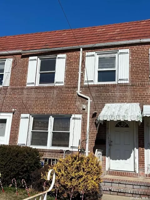 173-11 Jewel Ave, Fresh Meadows, NY 11365