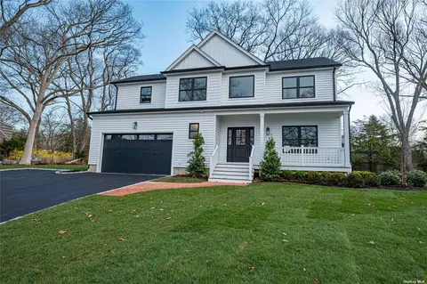 101 Eatons Neck Rd, Northport, NY 11768