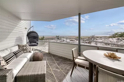 261 Dune Rd #9E, Westhampton Beach, NY 11978