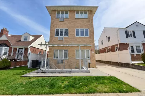 69-57 185 St #1B, Fresh Meadows, NY 11365