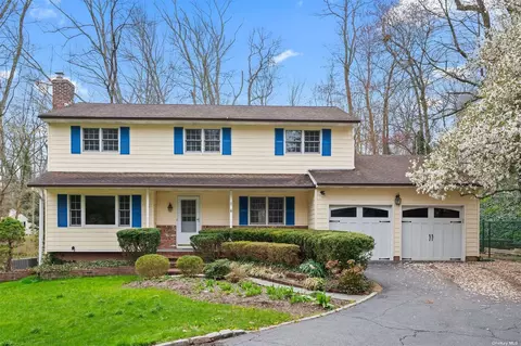 64 Southdown Rd, Huntington, NY 11743