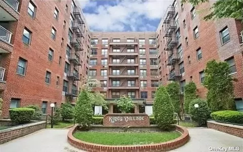 1200 E 53rd St #7V, Brooklyn, NY 11234