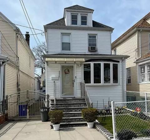 88-24 202nd St, Hollis, NY 11423