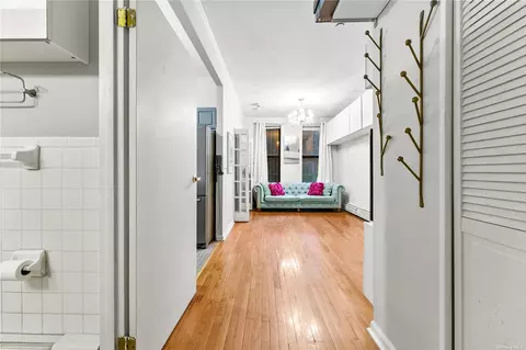 135 W 89th St #3, New York, NY 10024