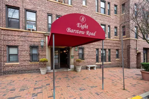 8 Barstow Rd #6F, Great Neck, NY 11021