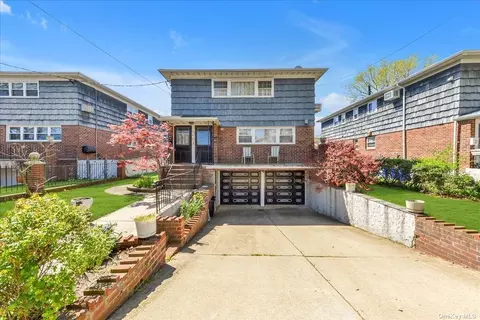 146-40 Willets Point Blvd, Flushing, NY 11357