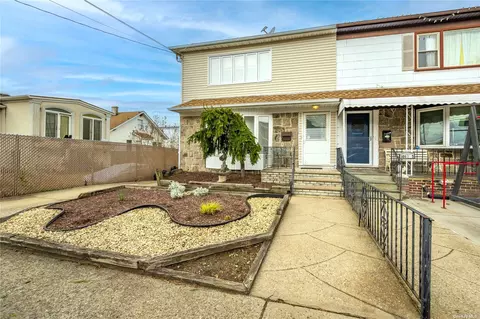 101-11 157th Ave, Howard Beach, NY 11414