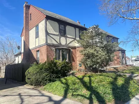 14-14 145th Pl, Flushing, NY 11357