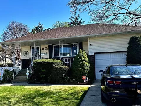 2710 Falcon St, East Meadow, NY 11554