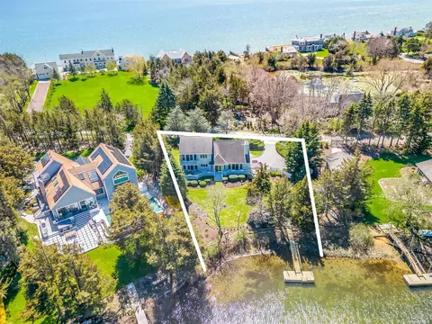 265 Cedar Point Dr E, Southold, NY 11971