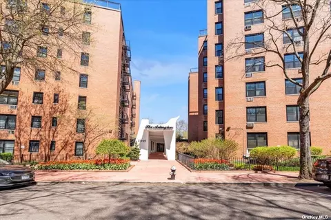 139-15 83rd Ave #714, Briarwood, NY 11435