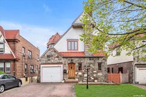 187-20 87th Rd, Jamaica Estates, NY 11432