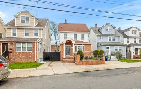 230-21 88th Ave, Bellerose, NY 11426