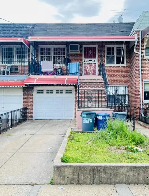 25-34 78 St, East Elmhurst, NY 11370