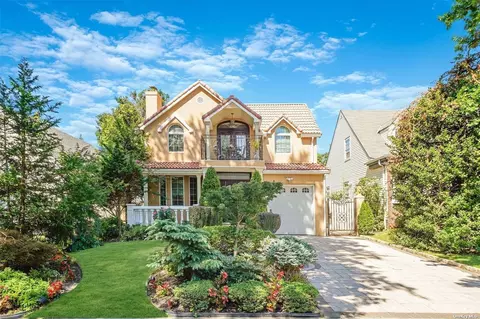 145-43 8th Ave, Whitestone, NY 11357