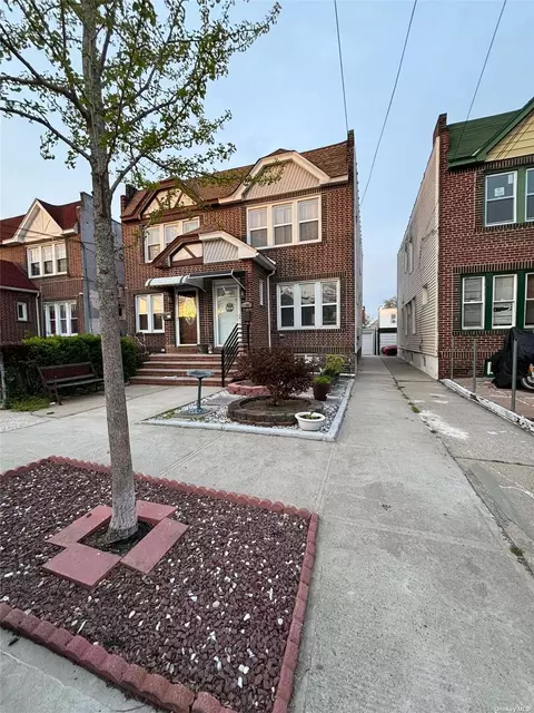 119-07 145th St, Jamaica, NY 11436
