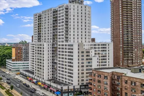 125-10 Queens #2309, Kew Gardens, NY 11415