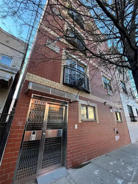 97-17 38th Ave, Flushing, NY 11368 photo 1