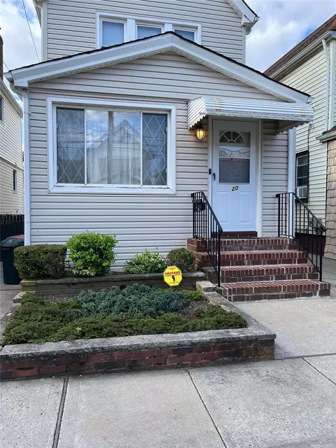 247-20 90th Ave, Bellerose, NY 11426