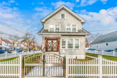 200-03 109th Ave, Saint Albans, NY 11412