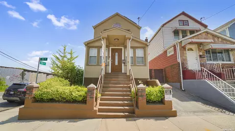 158-20 111th Ave, Jamaica, NY 11433