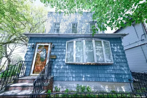 72-27 Indiana Ave, Glendale, NY 11385