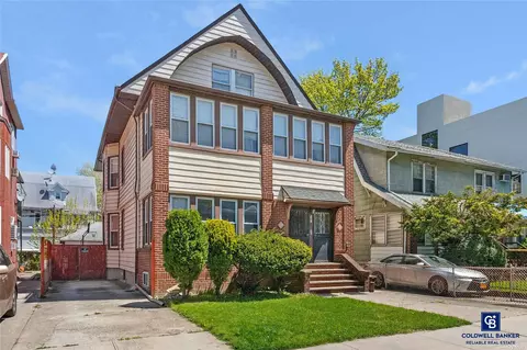 581 E 8th St, Brooklyn, NY 11218