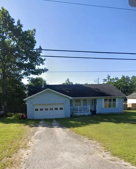 325 Townline Rd, Chazy, NY 12921