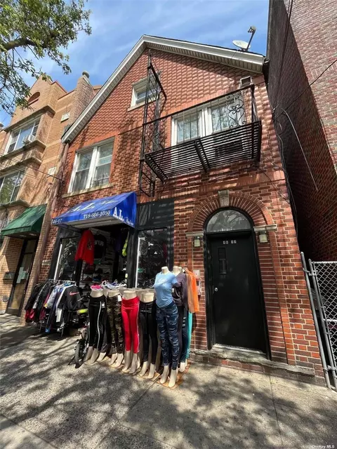 46-17 104th St, Flushing, NY 11368 photo 1