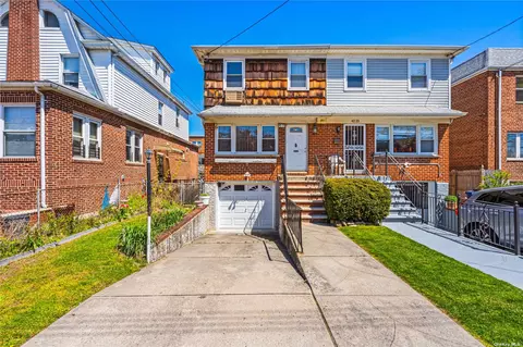 42-21 191st St, Flushing, NY 11358