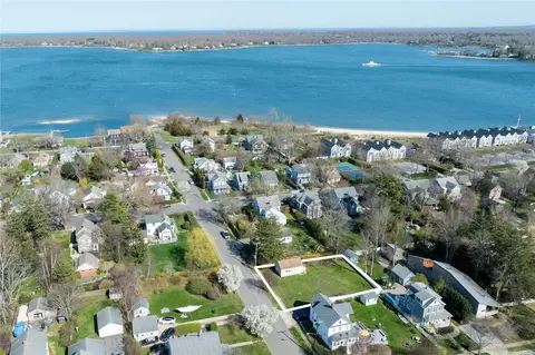 Clark Street, Greenport, NY 11944