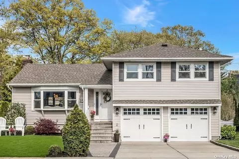 155 Lincoln St, Garden City, NY 11530