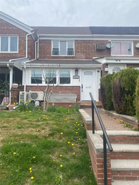 141-11 71st Rd, Flushing, NY 11367