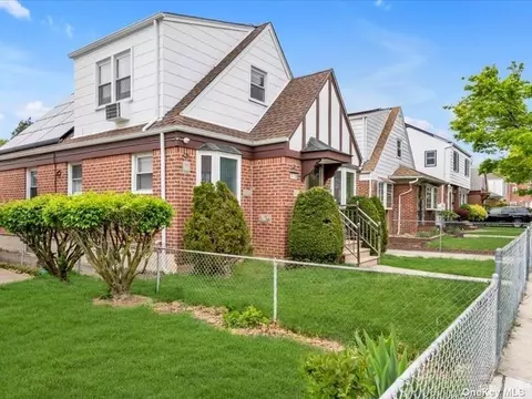 32-30 147th Pl, Flushing, NY 11354