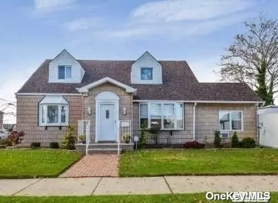 158-52 87th St, Howard Beach, NY 11414