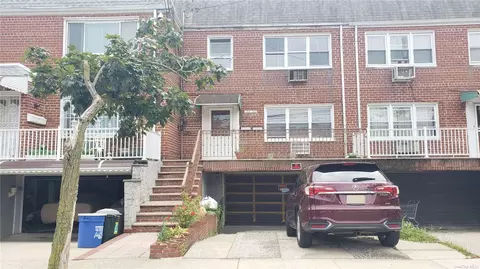 144-30 26th Ave, Flushing, NY 11354