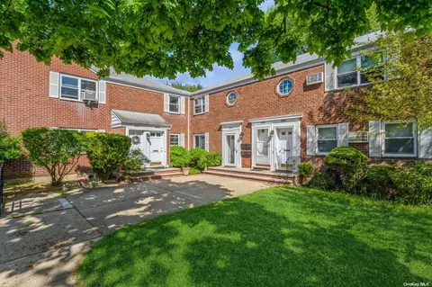 263-33 73rd Ave #97A72, Glen Oaks, NY 11004