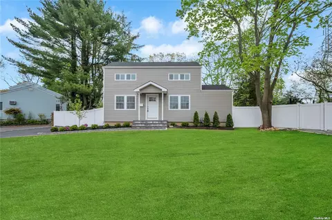 314 Eastwood Blvd, Centereach, NY 11720