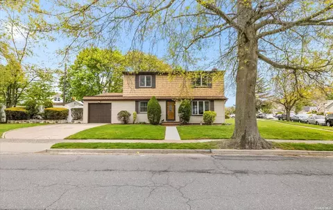 1387 Forest Ave, North Baldwin, NY 11510