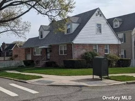 Undisclosed, Flushing, NY 11358