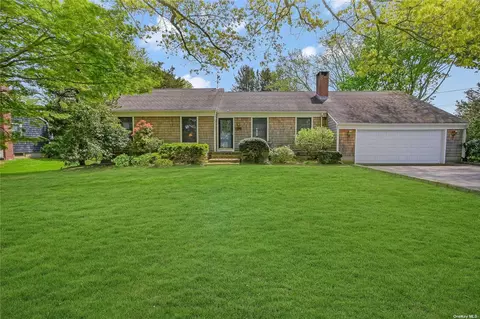 505 Longview Ln, Southold, NY 11971