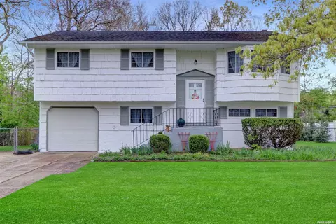 4 Allison, Hauppauge, NY 11788