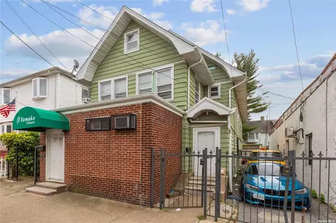 157-08 45th Ave, Flushing, NY 11355