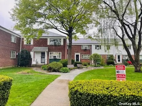 15-78 Bell Blvd #206, Bayside, NY 11360