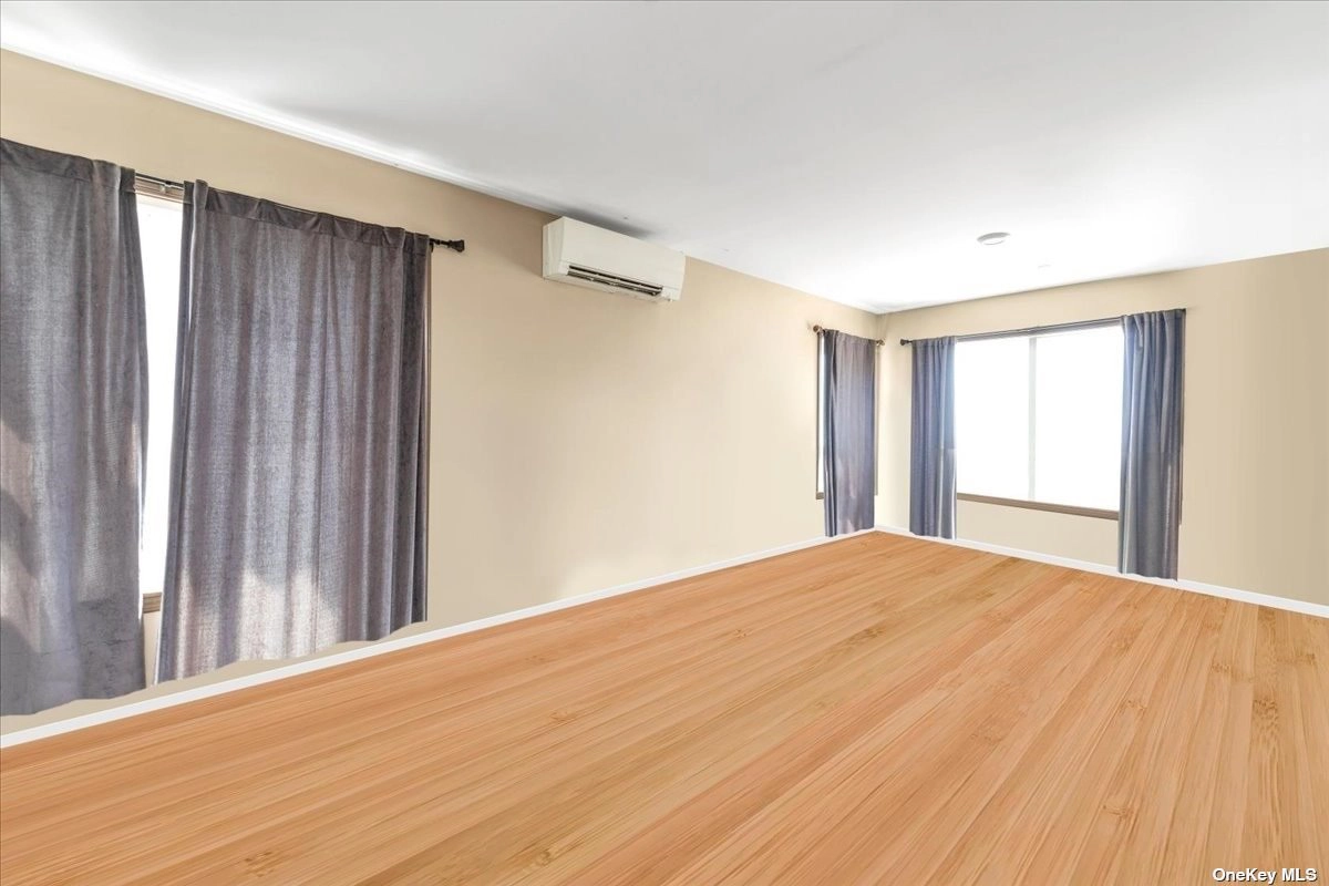 6920 Beach Channel Dr  