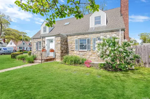 356 Wilson St, West Hempstead, NY 11552